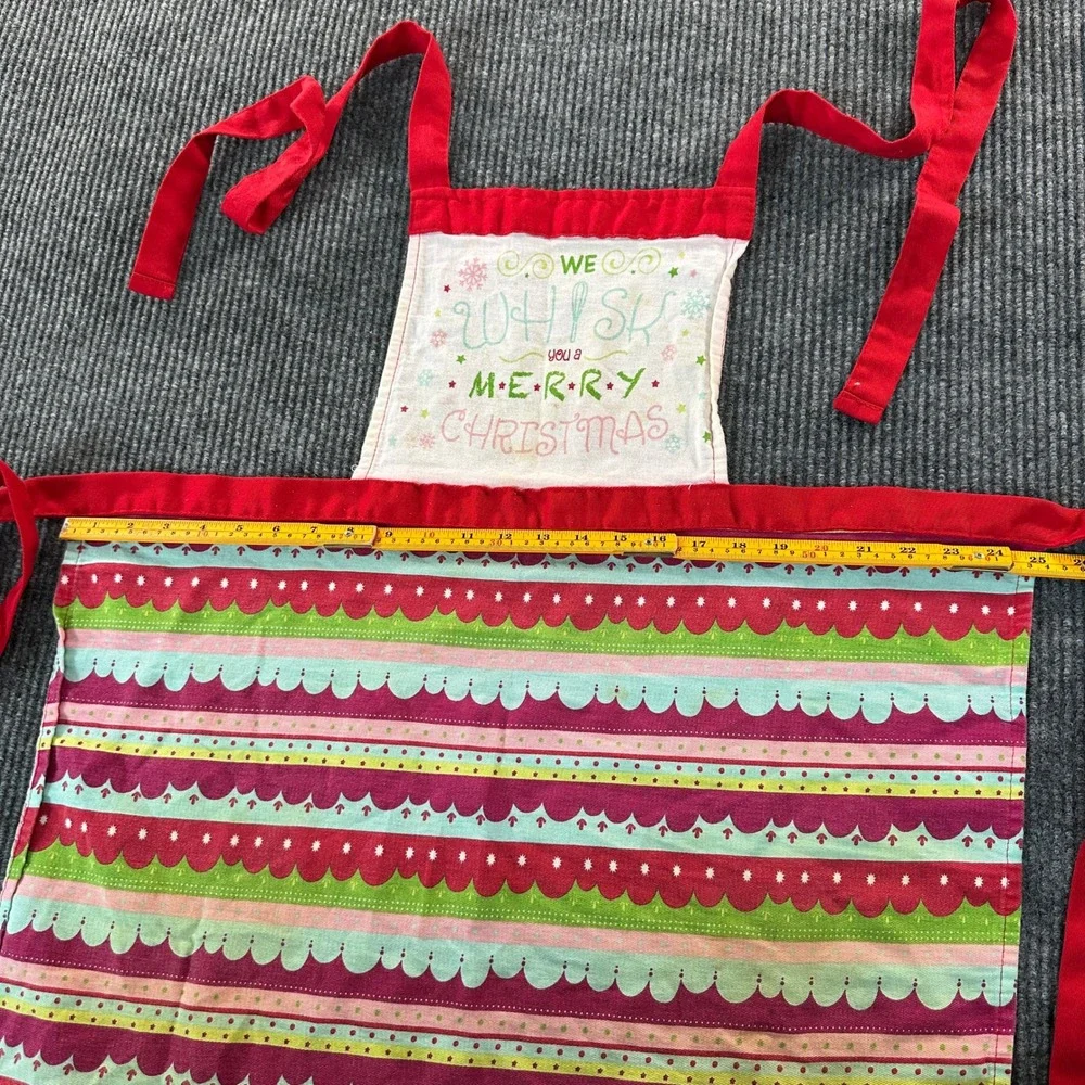 Huntington Home Unisex We Whisk You A Merry Christmas Apron OS Red Cotton Ruffle